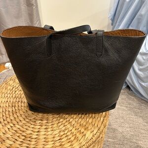 Cuyana Black and Tan Leather Tote with insert